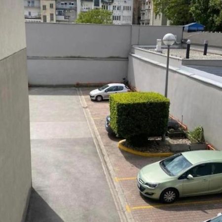 זאגרב Lea Apartment - Free Parking In Front For 2 Cars מראה חיצוני תמונה